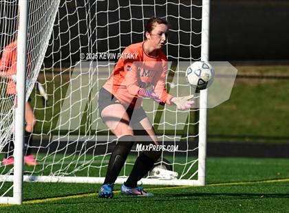 Thumbnail 2 in Staples @ Amity Regional (CIAC Class LL Qtr Final) photogallery.