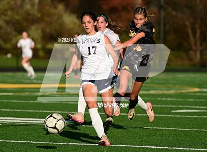 Thumbnail 2 in Staples @ Amity Regional (CIAC Class LL Qtr Final) photogallery.