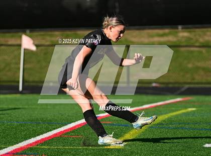 Thumbnail 3 in Staples @ Amity Regional (CIAC Class LL Qtr Final) photogallery.