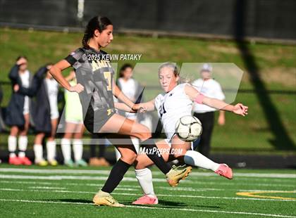 Thumbnail 3 in Staples @ Amity Regional (CIAC Class LL Qtr Final) photogallery.