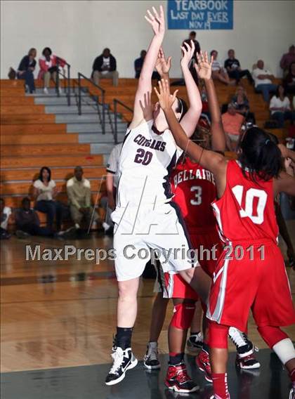 Thumbnail 2 in Cinco Ranch vs. Bellaire (McDonald's Texas Invitational) photogallery.