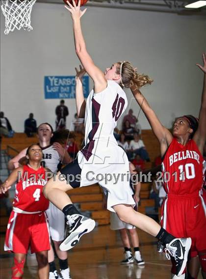 Thumbnail 3 in Cinco Ranch vs. Bellaire (McDonald's Texas Invitational) photogallery.
