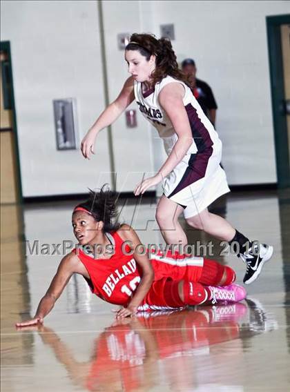 Thumbnail 1 in Cinco Ranch vs. Bellaire (McDonald's Texas Invitational) photogallery.