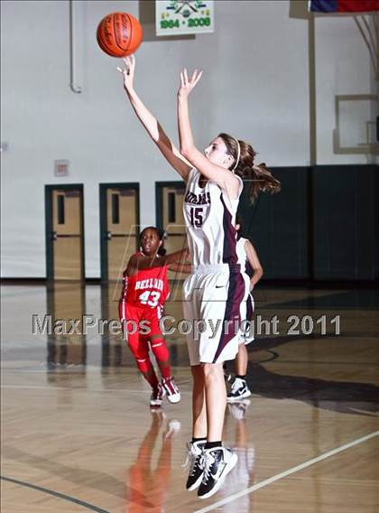 Thumbnail 1 in Cinco Ranch vs. Bellaire (McDonald's Texas Invitational) photogallery.