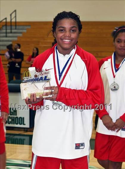 Thumbnail 3 in Cinco Ranch vs. Bellaire (McDonald's Texas Invitational) photogallery.