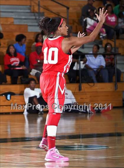 Thumbnail 2 in Cinco Ranch vs. Bellaire (McDonald's Texas Invitational) photogallery.