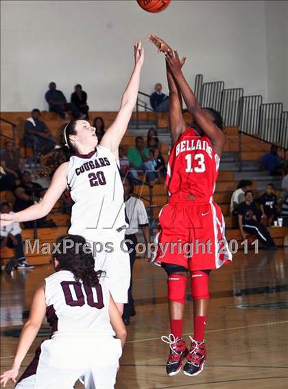 Thumbnail 1 in Cinco Ranch vs. Bellaire (McDonald's Texas Invitational) photogallery.