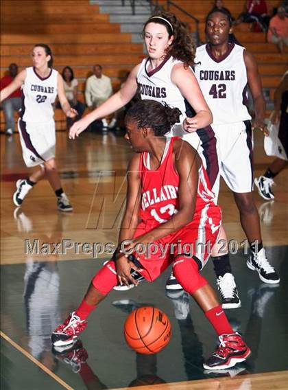 Thumbnail 2 in Cinco Ranch vs. Bellaire (McDonald's Texas Invitational) photogallery.