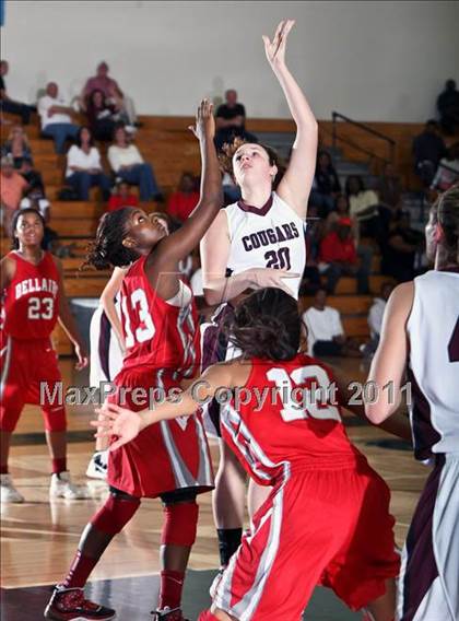 Thumbnail 2 in Cinco Ranch vs. Bellaire (McDonald's Texas Invitational) photogallery.