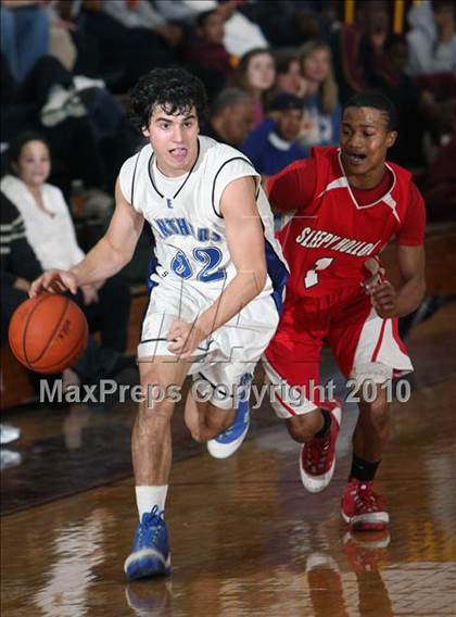 Thumbnail 3 in Sleepy Hollow vs Edgemont  (Section 1 Super Saturday) photogallery.