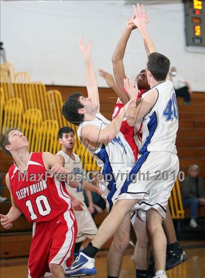 Thumbnail 2 in Sleepy Hollow vs Edgemont  (Section 1 Super Saturday) photogallery.