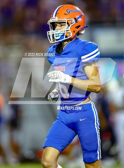 Thumbnail 1 in Grand Oaks vs College Park photogallery.