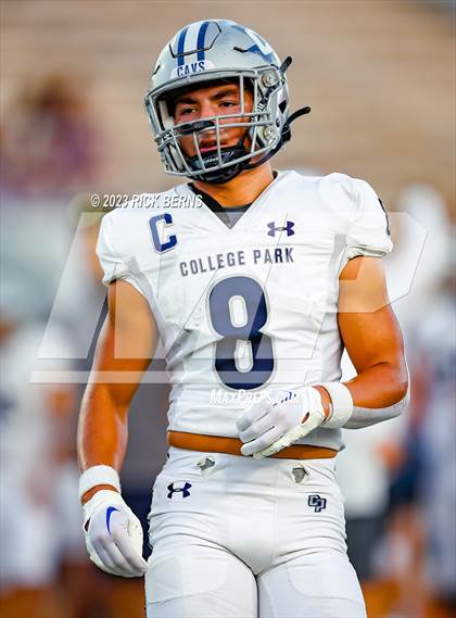 Thumbnail 1 in Grand Oaks vs College Park photogallery.