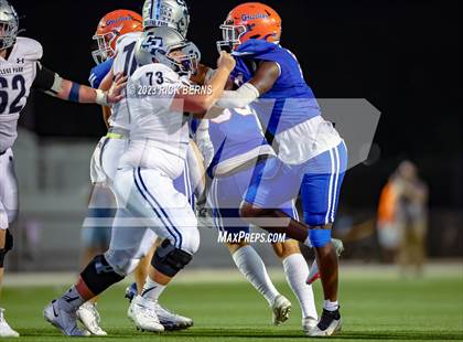 Thumbnail 2 in Grand Oaks vs College Park photogallery.