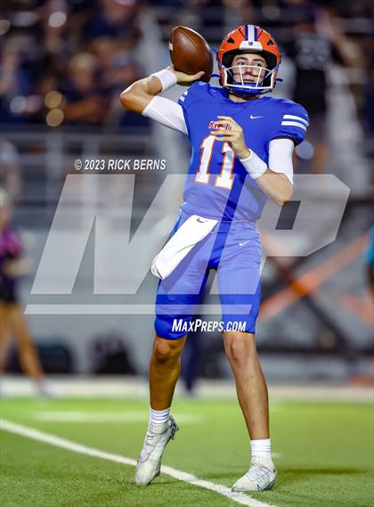 Thumbnail 3 in Grand Oaks vs College Park photogallery.