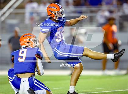 Thumbnail 1 in Grand Oaks vs College Park photogallery.