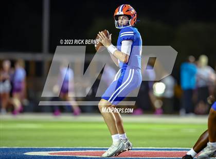 Thumbnail 3 in Grand Oaks vs College Park photogallery.
