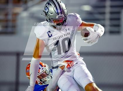Thumbnail 2 in Grand Oaks vs College Park photogallery.