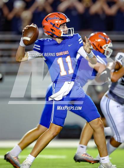 Thumbnail 1 in Grand Oaks vs College Park photogallery.