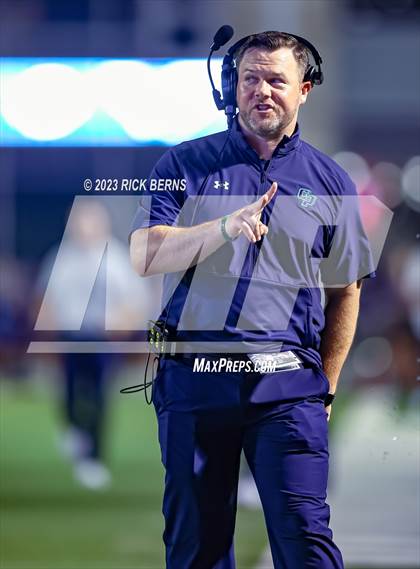 Thumbnail 2 in Grand Oaks vs College Park photogallery.