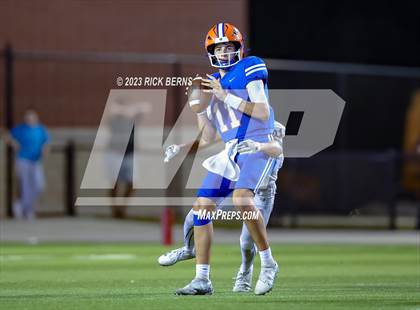 Thumbnail 3 in Grand Oaks vs College Park photogallery.
