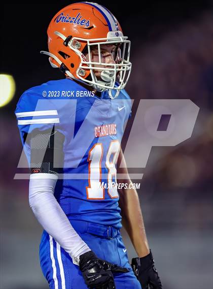 Thumbnail 3 in Grand Oaks vs College Park photogallery.
