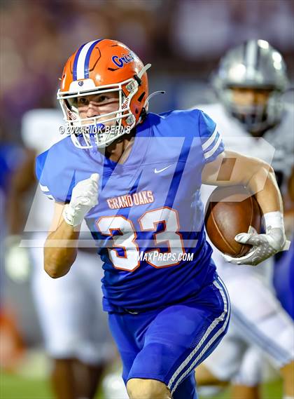 Thumbnail 3 in Grand Oaks vs College Park photogallery.
