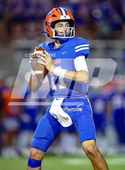 Thumbnail 2 in Grand Oaks vs College Park photogallery.