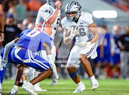 Thumbnail 3 in Grand Oaks vs College Park photogallery.