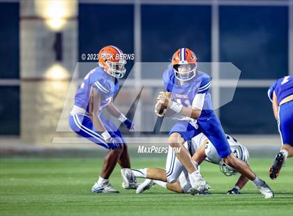 Thumbnail 1 in Grand Oaks vs College Park photogallery.
