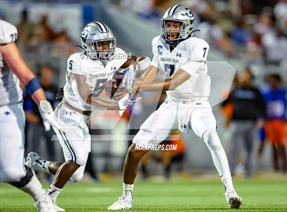Thumbnail 1 in Grand Oaks vs College Park photogallery.