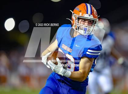 Thumbnail 1 in Grand Oaks vs College Park photogallery.