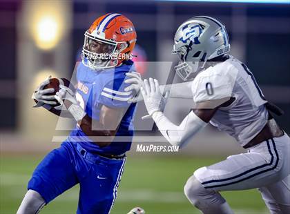 Thumbnail 2 in Grand Oaks vs College Park photogallery.