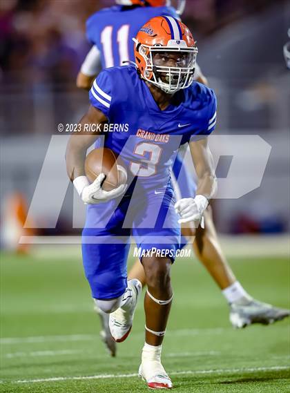 Thumbnail 2 in Grand Oaks vs College Park photogallery.