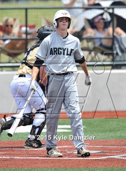 Thumbnail 3 in Pleasant Grove vs Argyle (UIL 4A Region 2 Final) photogallery.
