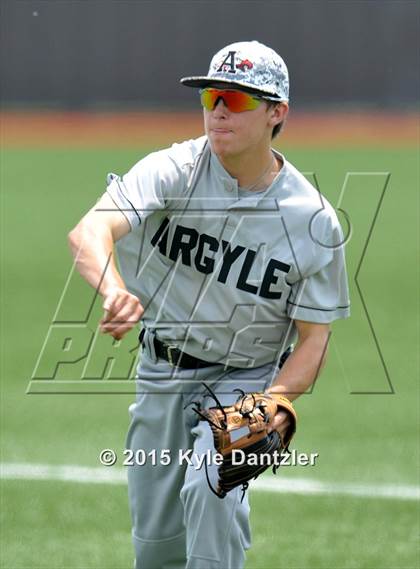Thumbnail 3 in Pleasant Grove vs Argyle (UIL 4A Region 2 Final) photogallery.