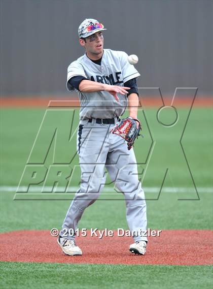 Thumbnail 2 in Pleasant Grove vs Argyle (UIL 4A Region 2 Final) photogallery.