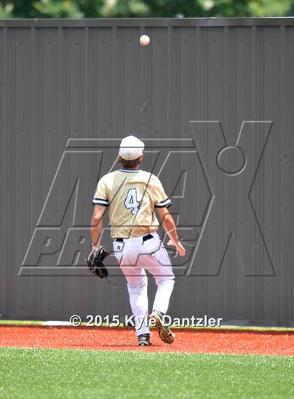 Thumbnail 1 in Pleasant Grove vs Argyle (UIL 4A Region 2 Final) photogallery.