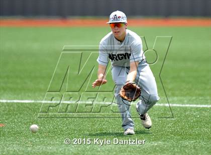 Thumbnail 2 in Pleasant Grove vs Argyle (UIL 4A Region 2 Final) photogallery.