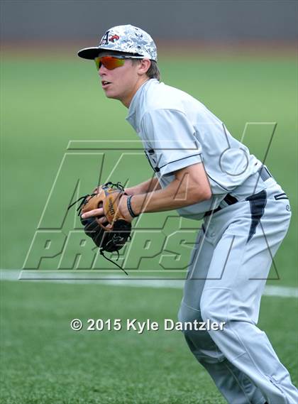 Thumbnail 1 in Pleasant Grove vs Argyle (UIL 4A Region 2 Final) photogallery.