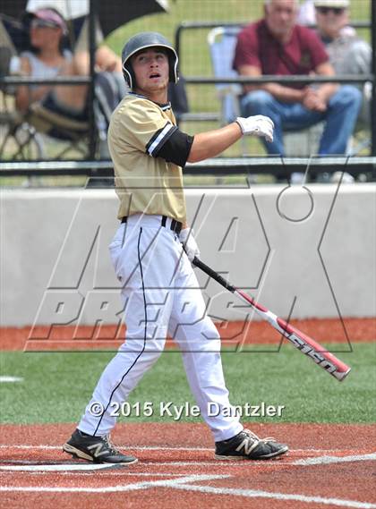 Thumbnail 2 in Pleasant Grove vs Argyle (UIL 4A Region 2 Final) photogallery.