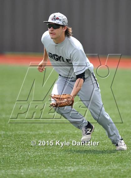 Thumbnail 1 in Pleasant Grove vs Argyle (UIL 4A Region 2 Final) photogallery.