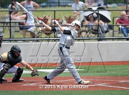 Thumbnail 2 in Pleasant Grove vs Argyle (UIL 4A Region 2 Final) photogallery.