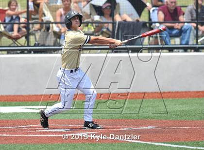 Thumbnail 2 in Pleasant Grove vs Argyle (UIL 4A Region 2 Final) photogallery.