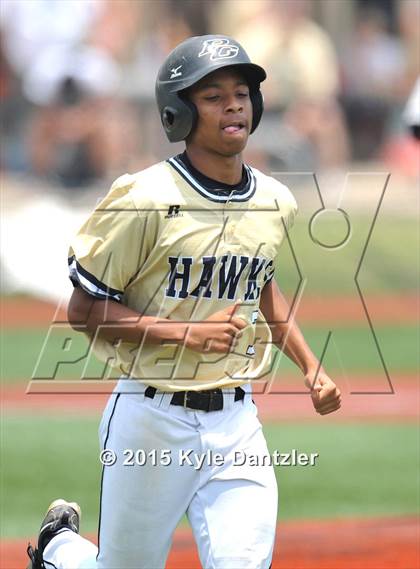 Thumbnail 1 in Pleasant Grove vs Argyle (UIL 4A Region 2 Final) photogallery.