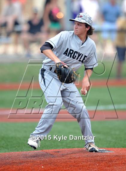 Thumbnail 2 in Pleasant Grove vs Argyle (UIL 4A Region 2 Final) photogallery.