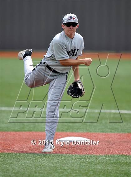 Thumbnail 1 in Pleasant Grove vs Argyle (UIL 4A Region 2 Final) photogallery.