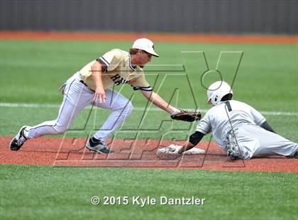 Thumbnail 1 in Pleasant Grove vs Argyle (UIL 4A Region 2 Final) photogallery.