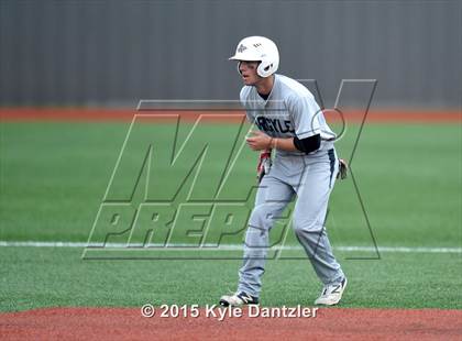 Thumbnail 2 in Pleasant Grove vs Argyle (UIL 4A Region 2 Final) photogallery.