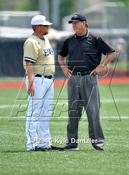 Thumbnail 2 in Pleasant Grove vs Argyle (UIL 4A Region 2 Final) photogallery.